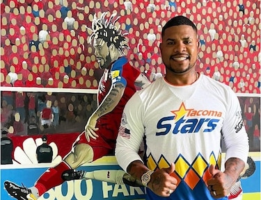 Román Torres se une a las filas del Tacoma Stars