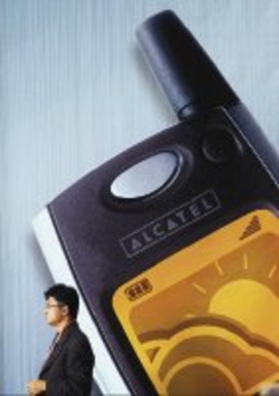 Alcatel y Lucent anuncian fusión para crear un líder