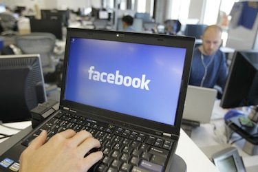 Facebook estuvo fuera de servicio por unas horas