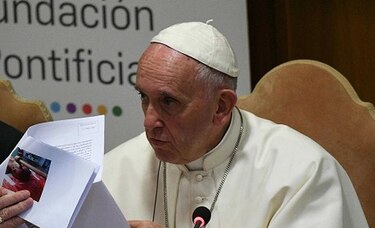 Papa Francisco no ha pensado renunciar como Benedicto XVI