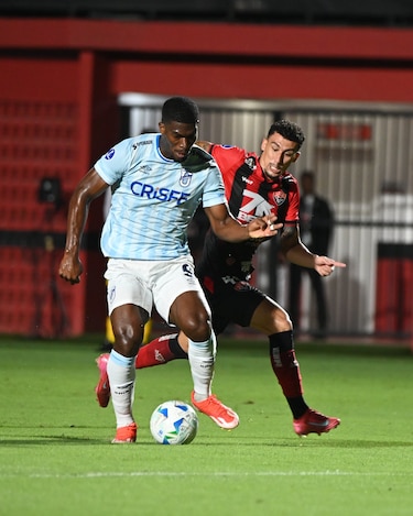 Con gol del panameño Londoño, Católica rescata un punto en Brasil