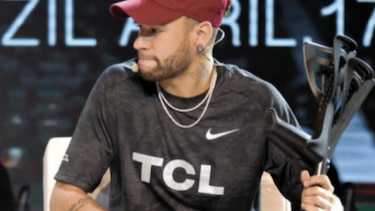 Neymar, en Francia para continuar con su recuperación