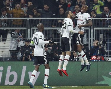 Besiktas empata con Porto y avanza en la Liga de Campeones