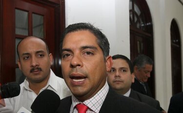 ‘El plan A de Martinelli es la reelección’, dice Adolfo Valderrama