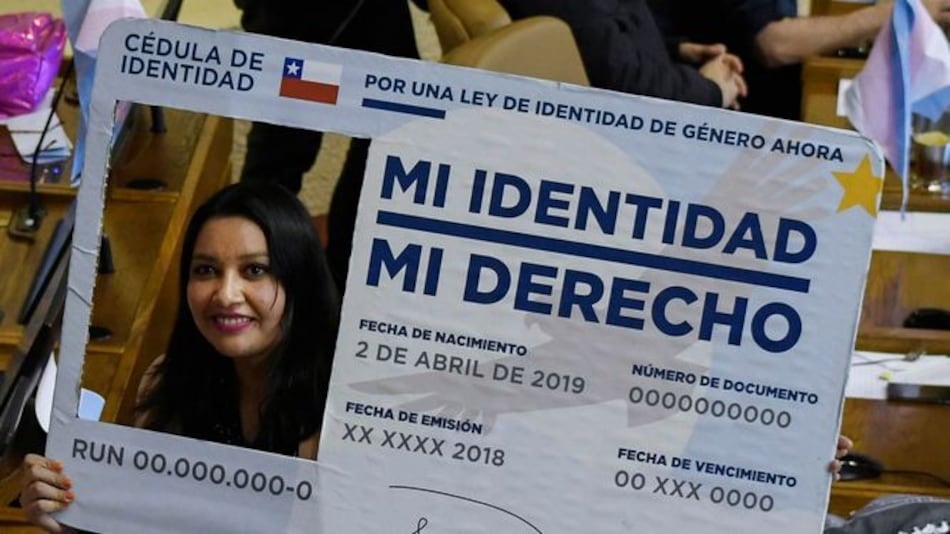 Chile promulga ley de identidad de género