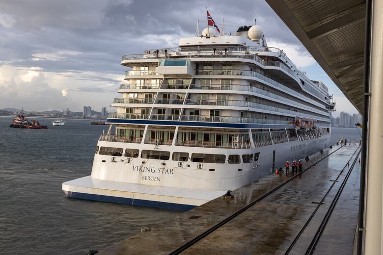 REALIZAN PRIMER ATRAQUE DE PRUEBA EN LA TERMINAL DE CRUCEROS DE PANAMÁ