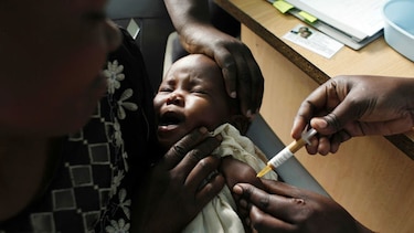 Tres países africanos probarán primera vacuna contra la malaria