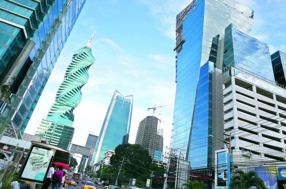 Panamá debe asumir cambios estructurales