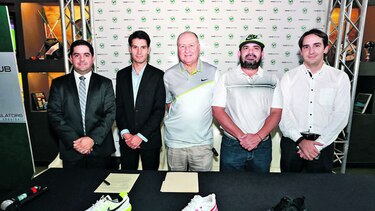 Nike y Apagolf firman alianza estratégica