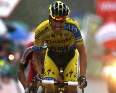 Vuelta: Martin gana etapa, Contador es el líder y Quintana se cae