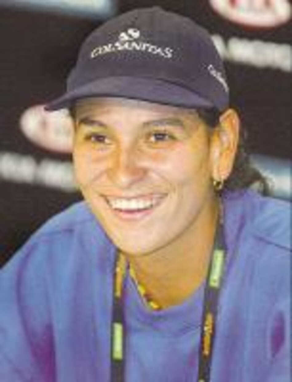 Lesión de Mauresmo clasifica a Zuluaga a las semifinales