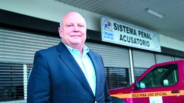 Niegan prescripción de caso a Richard Fifer