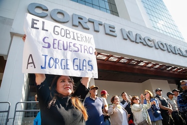 Ecuador contrademanda a México ante la Corte Internacional por asilo otorgado a Jorge Glas