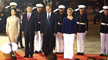 Alfombra roja para Xi Jinping