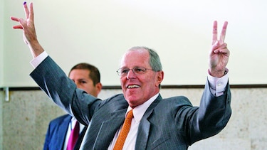 Encuestas dan como favorito a Kuczynski