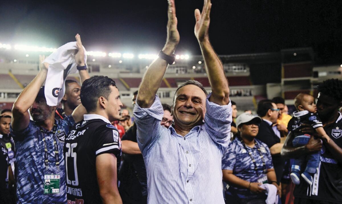 ‘Vine a Panamá porque era el Tauro, quería ser campeón’, dijo el estratega del ganador. Román Dibulet