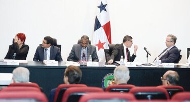 Agendan entrevistas para aspirantes a defensor del Pueblo