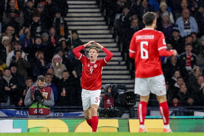 Escocia venció a Dinamarca y clasificó a su primer Mundial desde 1998