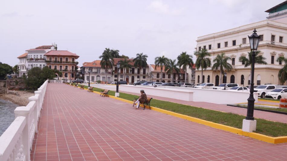 INAC restringe uso de estacionamiento en el Casco Antiguo
