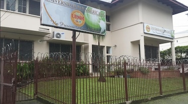 Meduca cierra la UPAM tras detectar información ‘falsa’ y años de incumplimientos