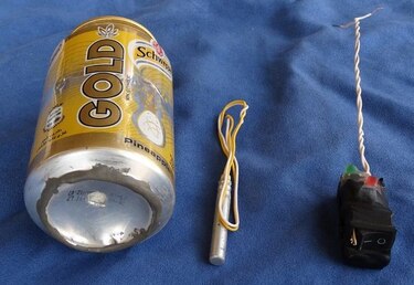 Estado Islámico muestra foto de presunta bomba detrás de incidente de avión ruso