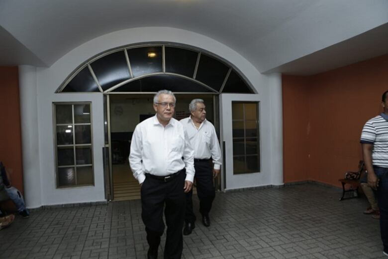 Peritaje médico le da un día más a Martinelli fuera de El Renacer