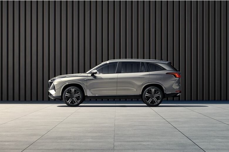 MG presenta en Panamá la nueva RX9: una suv de lujo pensada para la familia moderna