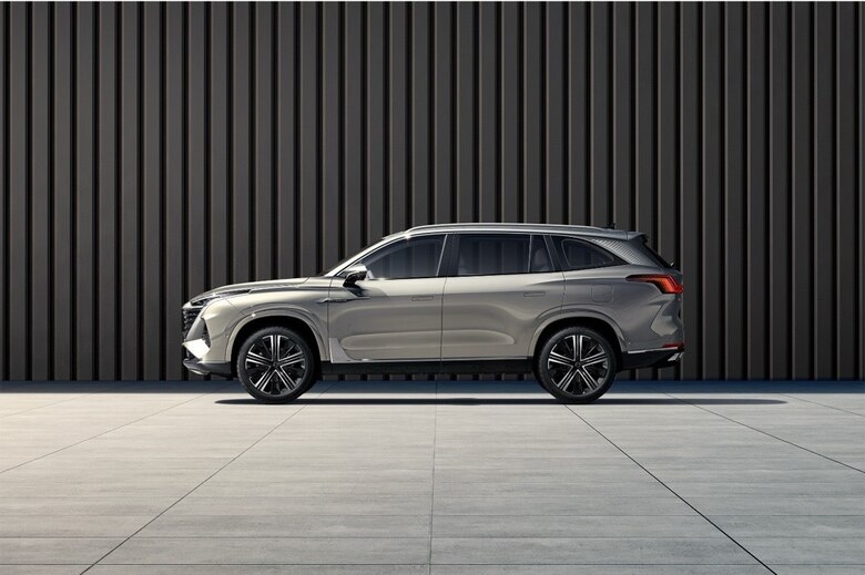 MG presenta en Panamá la nueva RX9: una suv de lujo pensada para la familia moderna