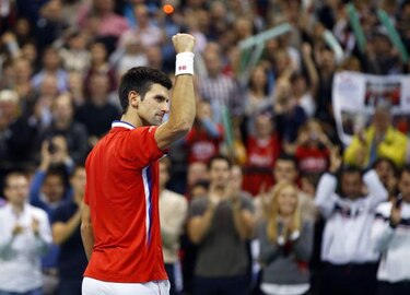 Djokovic gana y la Davis queda 2-2