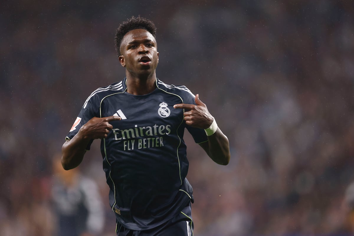 El Real Madrid evita el alirón del Barcelona con un doblete de Vinicius