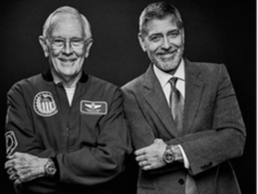 Una Luna con dos relojes