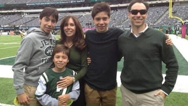 Bruce Steinberg, de Bridgewater, y su familia, entre las víctimas del accidente aéreo en Costa Rica
