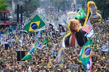 3 claves que explican por qué el duelo final entre Flávio Bolsonaro y Lula en Brasil es crucial para América Latina