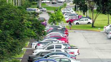 Ejecutivo objeta de forma parcial el proyecto de ley sobre estacionamientos