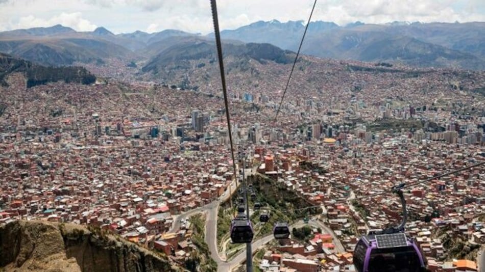 Las protestas no cesan en Bolivia, pero se multiplican las iniciativas de diálogo