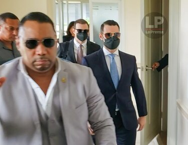 Otra vez: sin ‘quorum’ para juramentar a los Martinelli Linares como miembros del Parlacen