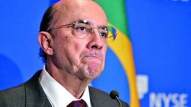 Brasil busca equilibrar cuentas