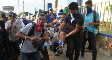 Obispos anuncian que no reanudarán diálogo mientras no cese represión en Nicaragua