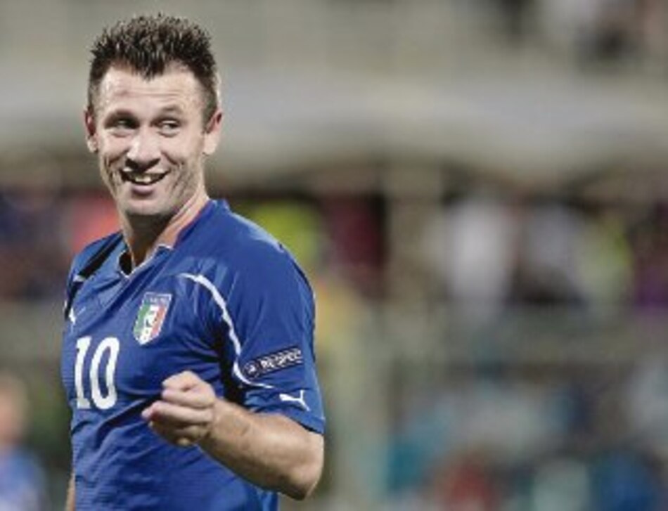 Italia gana a Islas Faroe con gran nivel