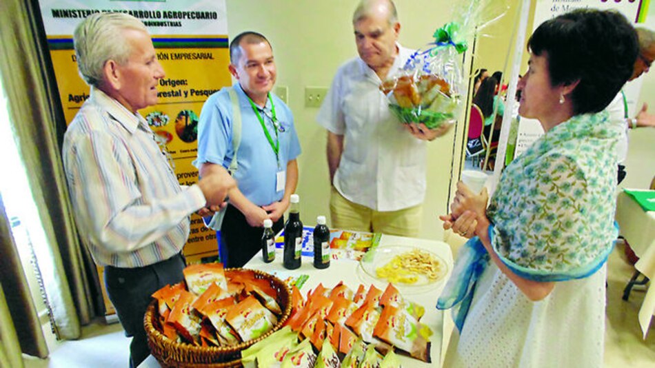 Agroindustriales presentan su oferta