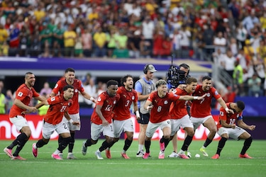 La tanda de penaltis envía a Egipto y a Salah a octavos de final