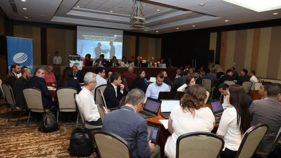 Cinco grupos acuden a homologación para cuarta línea de transmisión