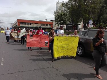 Comarca Ngäbe Buglé : 500 docentes de 40 escuelas están en huelga hace 22 días