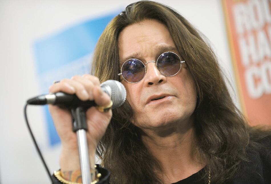 Osbourne tiene Parkinson, pero está listo para volver