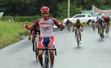 Costarricense Quiroz se lleva la victoria