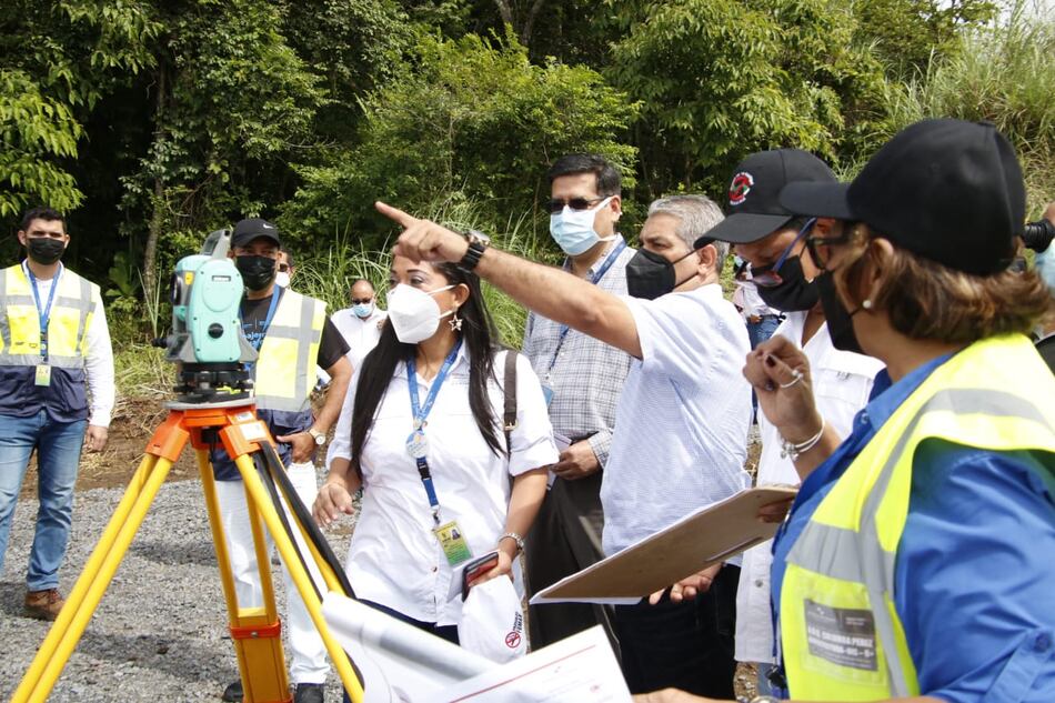 Minsa inspecciona terrenos para nueva sede del ION