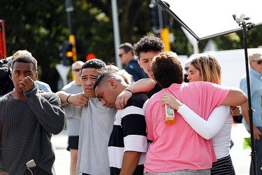 Extremista responsable de matanza en Nueva Zelanda comparece ante tribunal