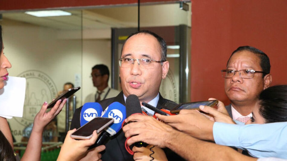 Fiscalía anticorrupción ordena detenciones y conducciones por caso Blue Apple