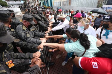 CSS asigna $603 mil para tres peritos; cada uno cobra $4,500 por paciente