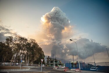 Ruge el volcán Cumbre Vieja